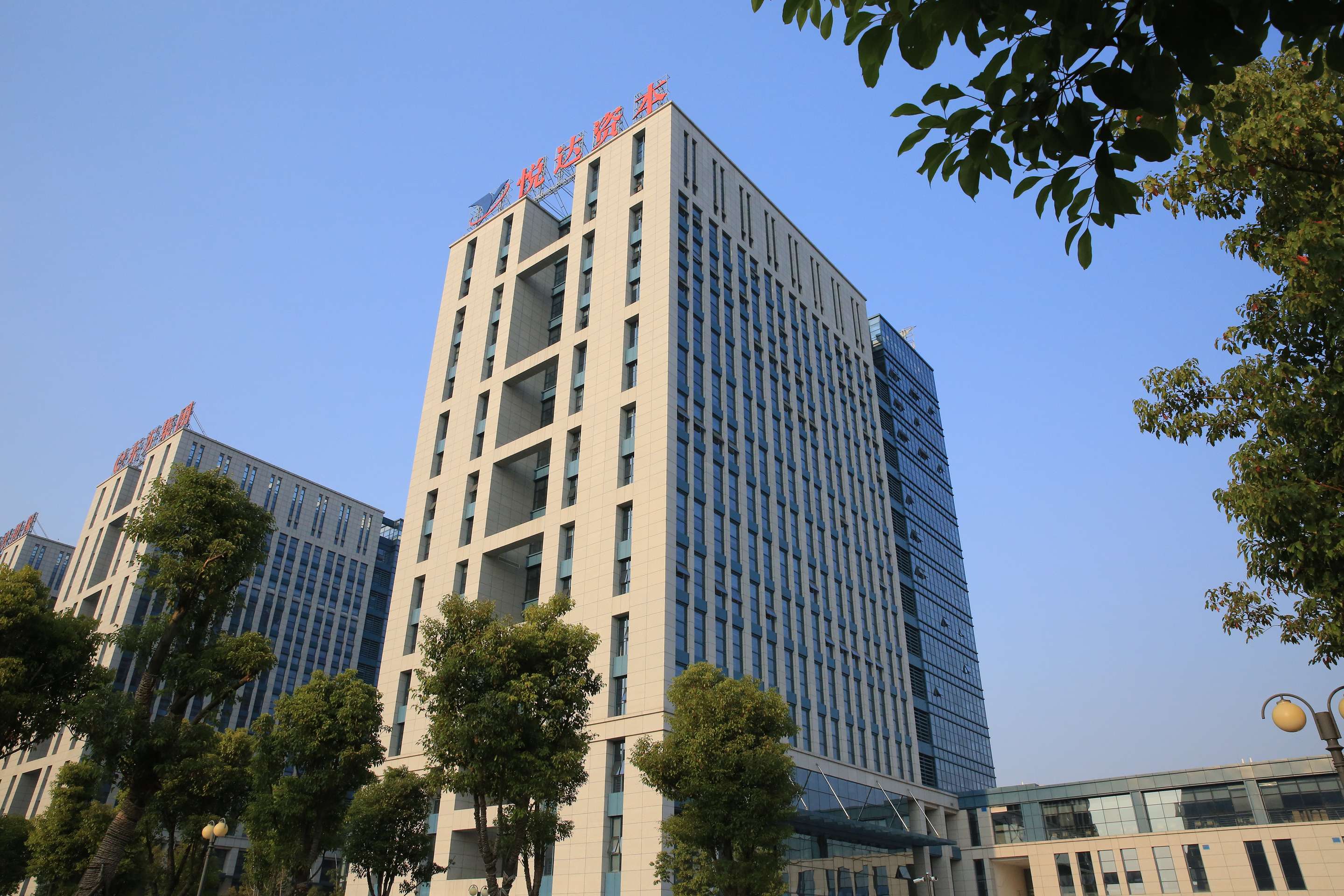 20220825191510_37h0s229df bevictor伟德本钱-_眸目压缩.jpg